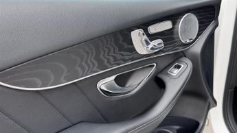 Mercedes GLC220d 2.1 AMG Line (Premium Plus) G-Tronic 4MATIC Euro 6 (s/s) 5dr