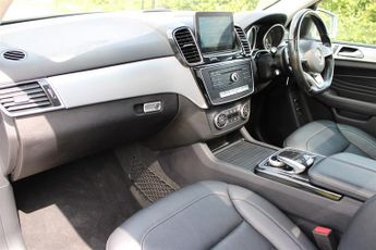 Mercedes GLE500 E 4MATIC  LINE PREMIUM