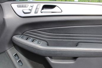 Mercedes GLE500 E 4MATIC  LINE PREMIUM