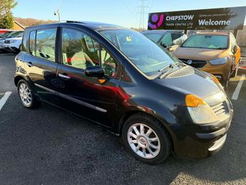 Renault Modus 1.4 16v Dynamique Hatchback 5dr Petrol Manual (161 g/km, 98 bhp)