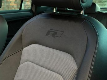 Volkswagen Tiguan 2.0 TDI R-Line DSG 4Motion Euro 6 (s/s) 5dr