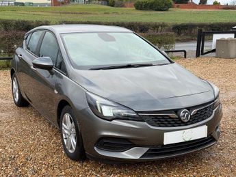 Vauxhall Astra 1.5 Turbo D Business Edition Nav Hatchback 5dr Diesel Manual Eur