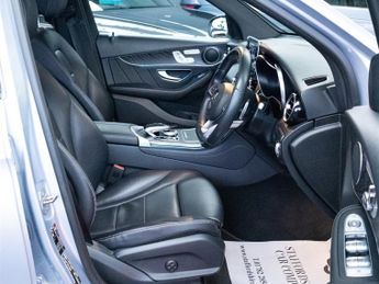 Mercedes GLC250d 4MATIC AMG LINE PREMIUM