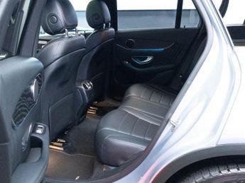 Mercedes GLC250d 4MATIC AMG LINE PREMIUM