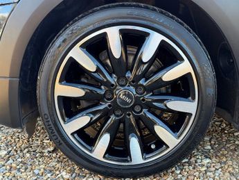 MINI Hatch 1.5 Cooper Exclusive Hatchback 3dr Petrol Manual Euro 6 (s/s) (1