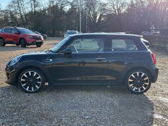 MINI Hatch 1.5 Cooper Exclusive Hatchback 3dr Petrol Manual Euro 6 (s/s) (1