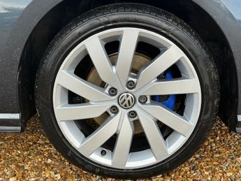 Volkswagen Golf 1.4 TSI 8.7kWh GTE Advance Hatchback 5dr Petrol Plug-in Hybrid D