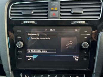 Volkswagen Golf 1.4 TSI 8.7kWh GTE Advance Hatchback 5dr Petrol Plug-in Hybrid D