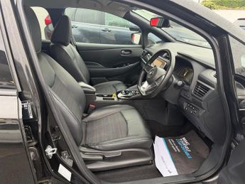 Nissan Leaf 40kWh N-Connecta Hatchback 5dr Electric Auto (150 ps)