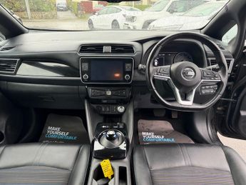 Nissan Leaf 40kWh N-Connecta Hatchback 5dr Electric Auto (150 ps)