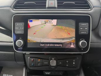 Nissan Leaf 40kWh N-Connecta Hatchback 5dr Electric Auto (150 ps)