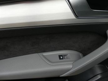 Audi Q5 2.0 TDI S line SUV 5dr Diesel S Tronic quattro Euro 6 (s/s) (190