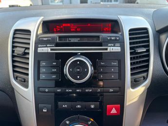 Kia Venga 1.6 2 MPV 5dr Petrol Auto Euro 5 (123 bhp)