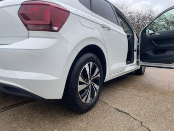 Volkswagen Polo 1.0 TSI | AUTOMATIC | SAT NAV | APPLE CAR PLAY | DIAMOND CUT ALL