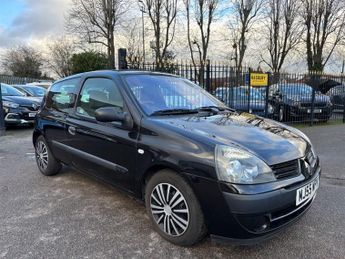 Renault Clio 1.4 16v Expression Hatchback 3dr Petrol Automatic (174 g/km, 98 