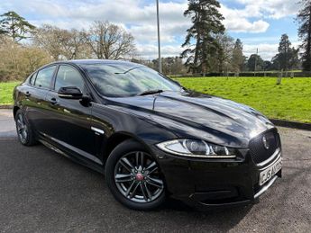 Jaguar XF D R-SPORT