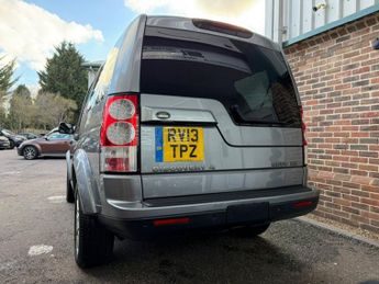 Land Rover Discovery SDV6 XS - 1 OWNER - FULL LAND ROVER SERVICE HISTORY - CAMBELT CH