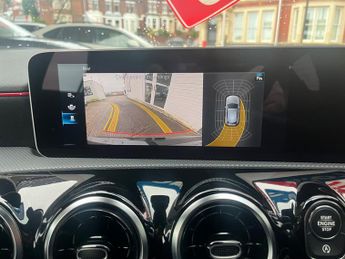 Mercedes 220 A  AMG LINE EXECUTIVE