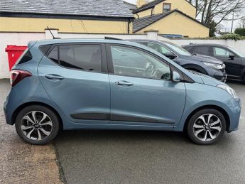 Hyundai i10 1.2 Premium SE Hatchback 5dr Petrol Auto Euro 6 (87 ps)