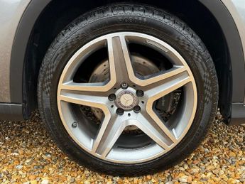 Mercedes GLA220 2.1 GLA220d AMG Line (Premium) SUV 5dr Diesel 7G-DCT 4MATIC Euro