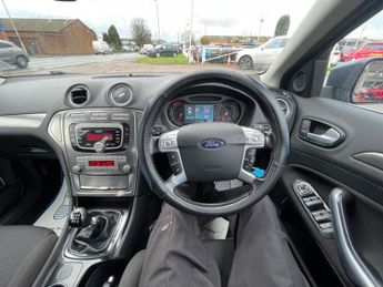 Ford Mondeo TITANIUM TDCI 140