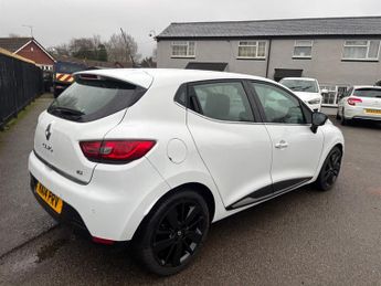 Renault Clio 1.5 dCi Dynamique S MediaNav Hatchback 5dr Diesel EDC Euro 5 (90