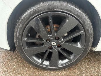 Renault Clio 1.5 dCi Dynamique S MediaNav Hatchback 5dr Diesel EDC Euro 5 (90