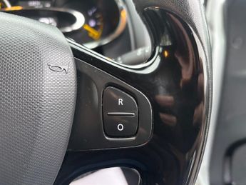 Renault Clio 1.5 dCi Dynamique S MediaNav Hatchback 5dr Diesel EDC Euro 5 (90