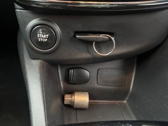 Renault Clio 1.5 dCi Dynamique S MediaNav Hatchback 5dr Diesel EDC Euro 5 (90