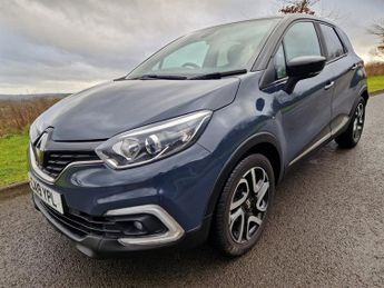 Renault Captur ICONIC TCE