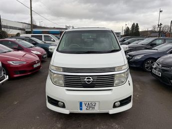 Nissan Elgrand 