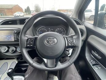 Toyota Yaris VVT-I ICON