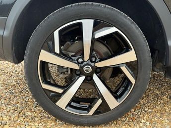 Nissan Qashqai 1.3 DIG-T Tekna SUV 5dr Petrol DCT Auto Euro 6 (s/s) (160 ps)