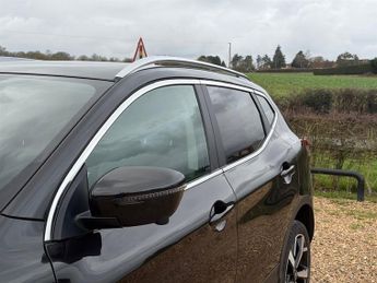 Nissan Qashqai 1.3 DIG-T Tekna SUV 5dr Petrol DCT Auto Euro 6 (s/s) (160 ps)