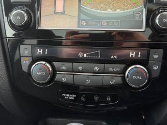 Nissan Qashqai 1.3 DIG-T Tekna SUV 5dr Petrol DCT Auto Euro 6 (s/s) (160 ps)