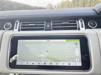 Land Rover Range Rover VOGUE P400e 13.1kWh