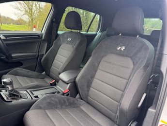 Volkswagen Golf R TSI 4MOTION DSG