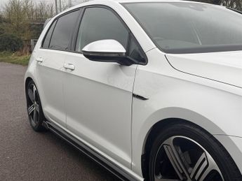 Volkswagen Golf R TSI 4MOTION DSG