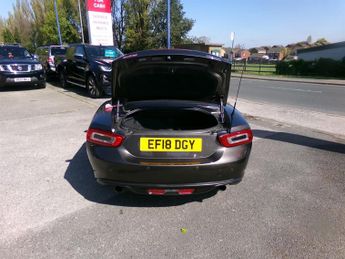 Fiat 124 Spider 1.4 MultiAir Lusso Convertible 2dr Petrol Euro 6 (140 ps)