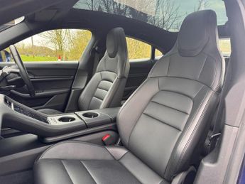 Porsche Taycan PERFORMANCE PLUS 4S 93.4kWh