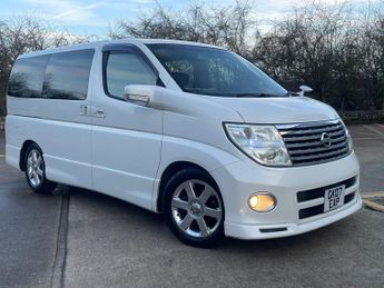 Nissan Elgrand 3.5 HIGHWAY STAR | AUTOMATIC | 8 SEATER | DUAL ELECTRIC SUNROOFS