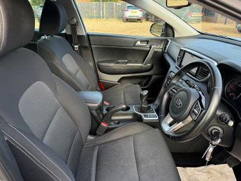 Kia Sportage 1.6 CRDi MHEV 2 SUV 5dr Diesel Hybrid Manual Euro 6 (s/s) (134 b