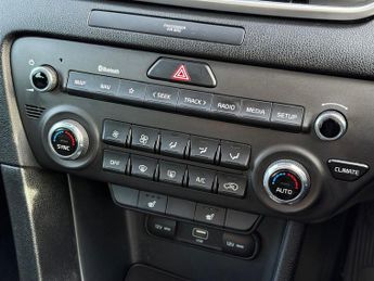 Kia Sportage 1.6 CRDi MHEV 2 SUV 5dr Diesel Hybrid Manual Euro 6 (s/s) (134 b