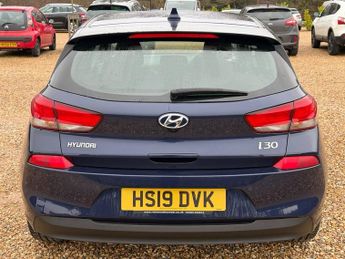 Hyundai i30 1.0 T-GDi SE Nav Hatchback 5dr Petrol Manual Euro 6 (s/s) (120 p