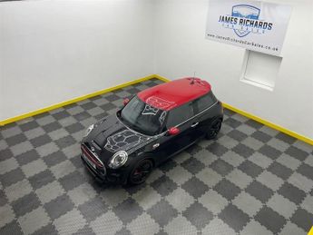 MINI Hatch 2.0 John Cooper Works Auto Euro 6 (s/s) 3dr