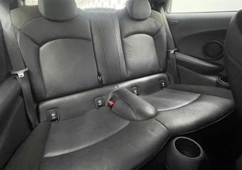 MINI Hatch 2.0 John Cooper Works Auto Euro 6 (s/s) 3dr