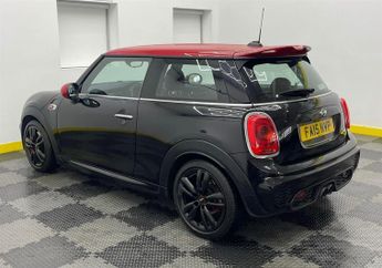 MINI Hatch 2.0 John Cooper Works Auto Euro 6 (s/s) 3dr