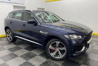 Jaguar F-Pace 3.0 D300 V6 S Auto AWD Euro 6 (s/s) 5dr