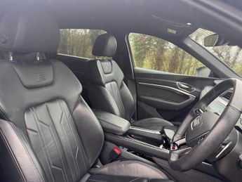 Audi E-Tron 50 QUATTRO BLACK EDITION 71.2kWh