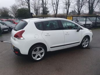 Peugeot 3008 1.6 e-HDi Allure SUV 5dr Diesel EGC Euro 5 (s/s) (115 ps)